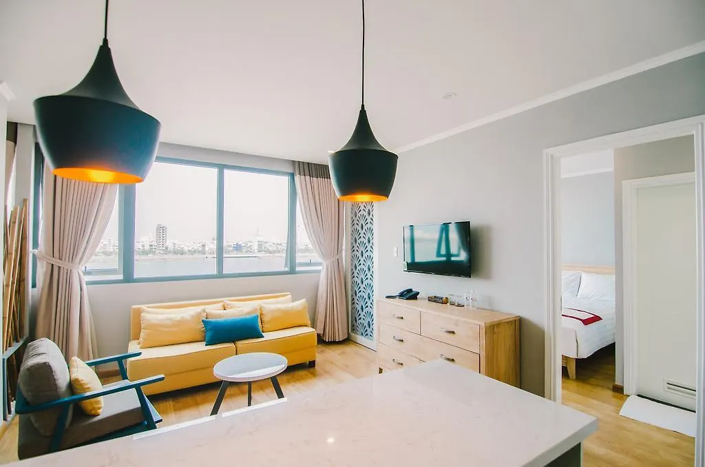 Kaka Hotel Han River Da Nang 3*,  Vietnam